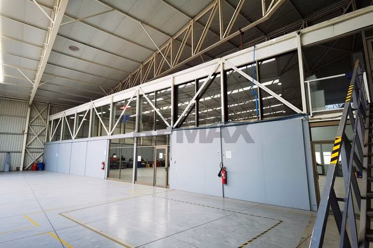 Bodega industrial 4.441 m² en pudahuel (enea)