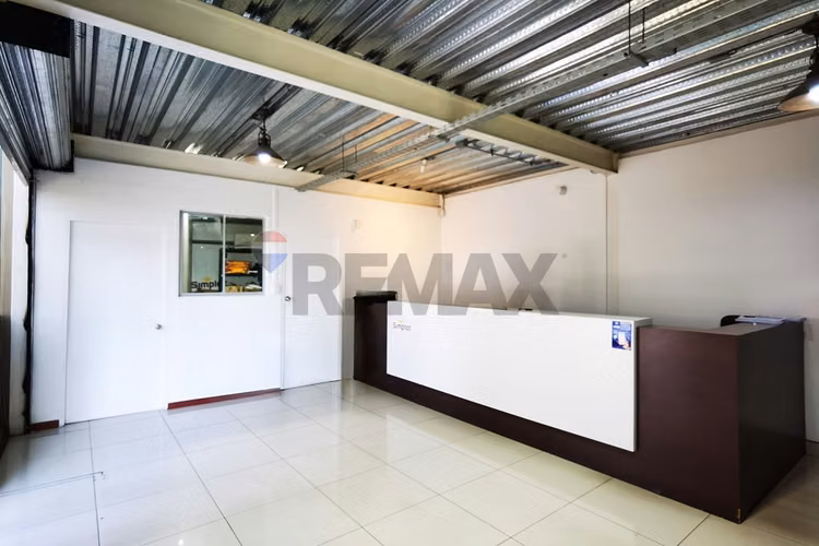 Bodega industrial 4.441 m² en pudahuel (enea)