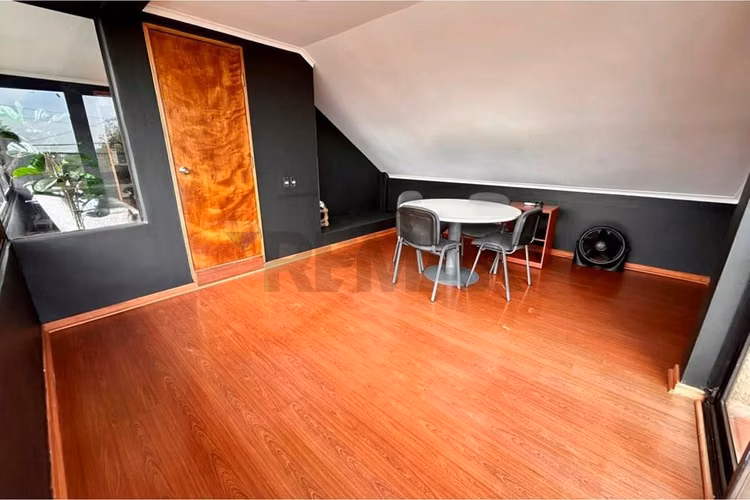 Casa residencial o comercial