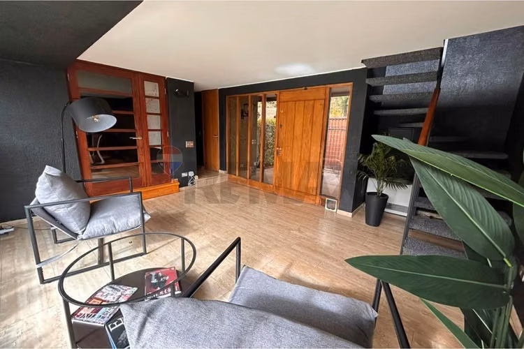 Casa residencial o comercial