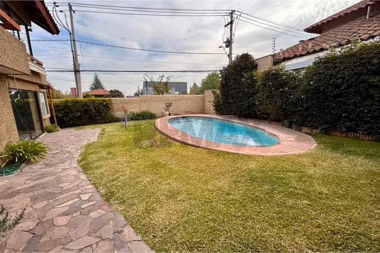 Casa residencial o comercial