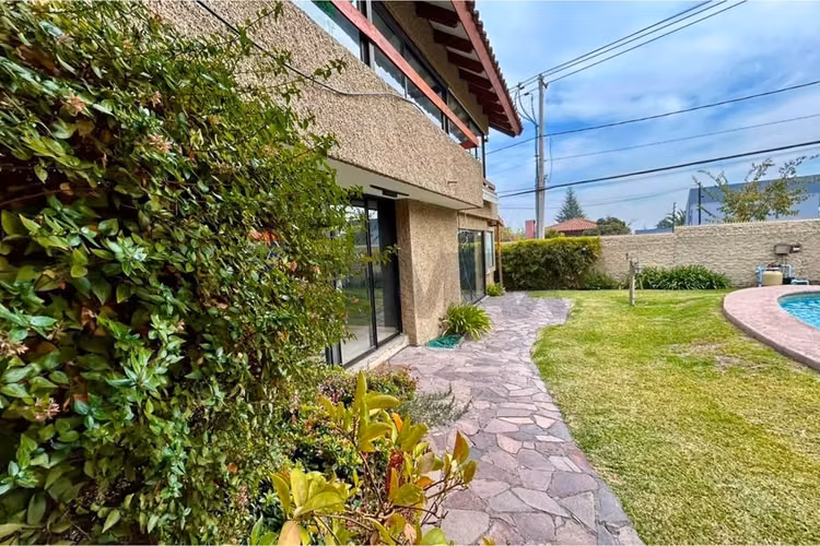 Casa residencial o comercial