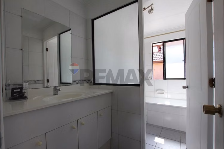Venta de casa en ciudad satélite - maipú