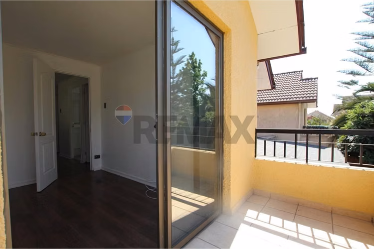 Venta de casa en ciudad satélite - maipú