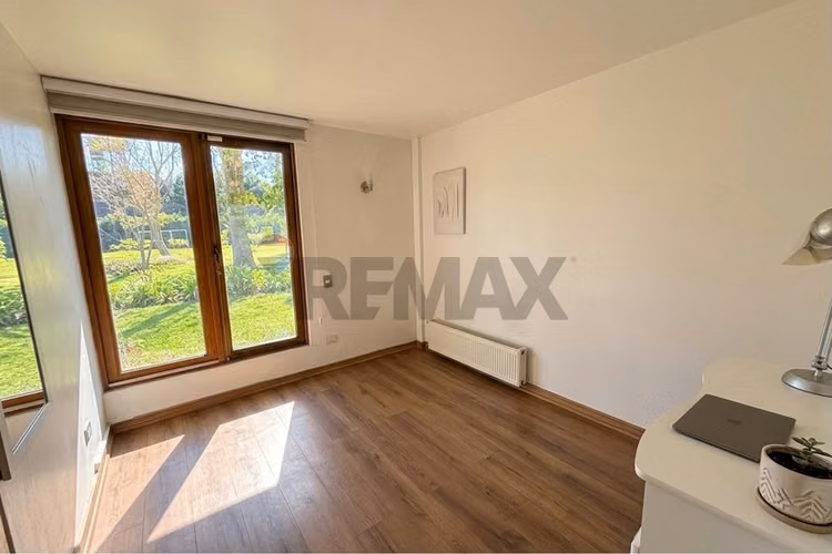 "amplia casa con segunda vivienda, en talagante"