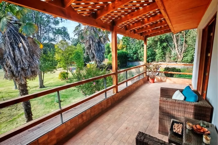 "amplia casa con segunda vivienda, en talagante"