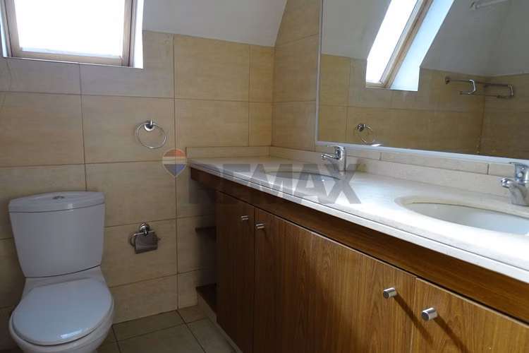 Casa en condominio en la reina alta 5d/4b - Imagen 33