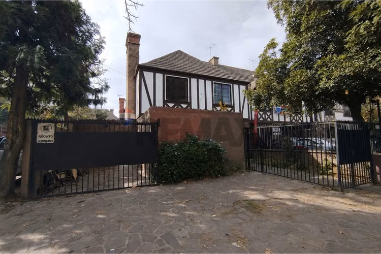 Arriendo de casa comercial, escuela militar