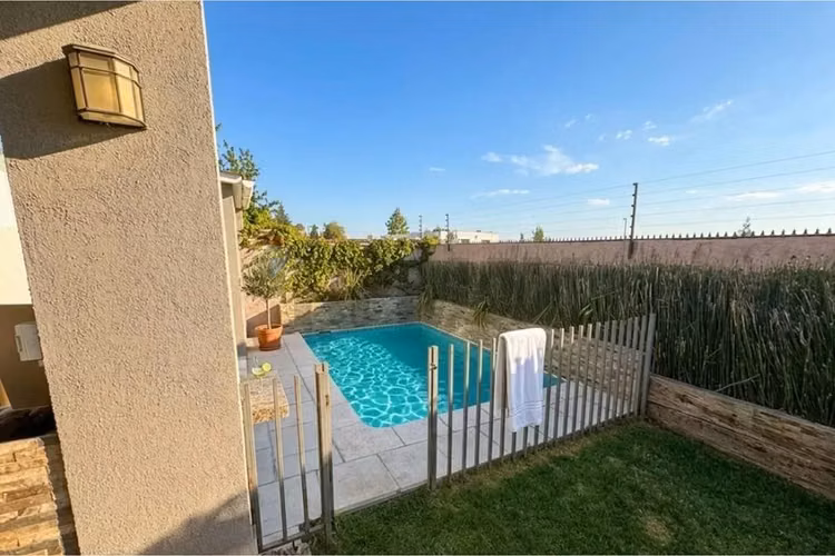 Espectacular casa en condominio