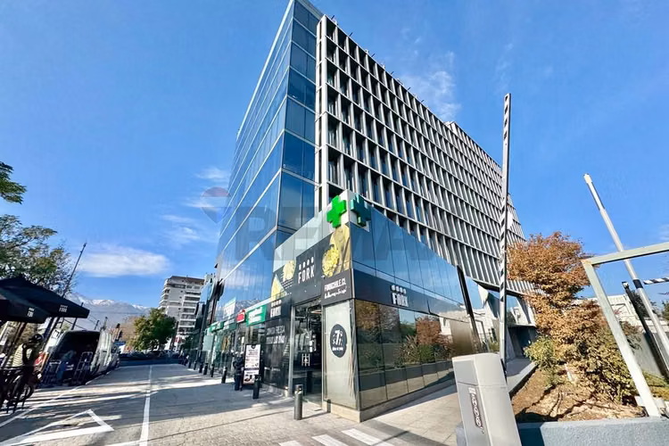 Oficina de inversión en las condes - Imagen 17