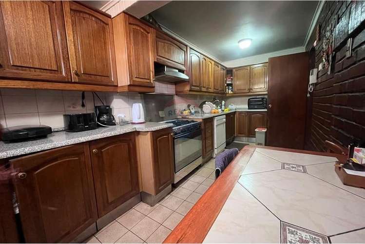 Casa, 5h, 2 baños y 1/2  yungay - Imagen 9