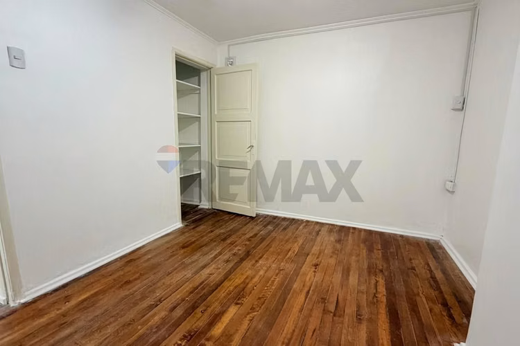 Arriendo local para farmacia independencia