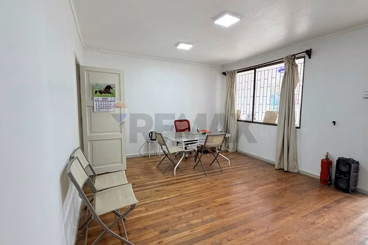 Arriendo local para farmacia independencia