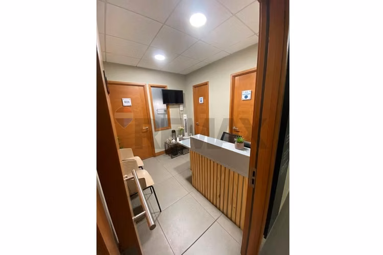 Se vende oficina consulta medica - Imagen 3