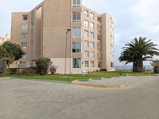 EN CONDOMINIO ARRIENDO AÑO CORRIDO, NO AMOBLADO