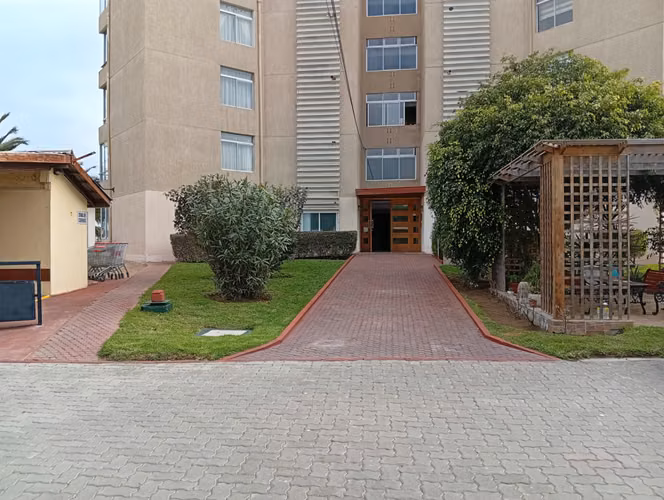 ARRIENDO AÑO CORRIDO, NO AMOBLADO