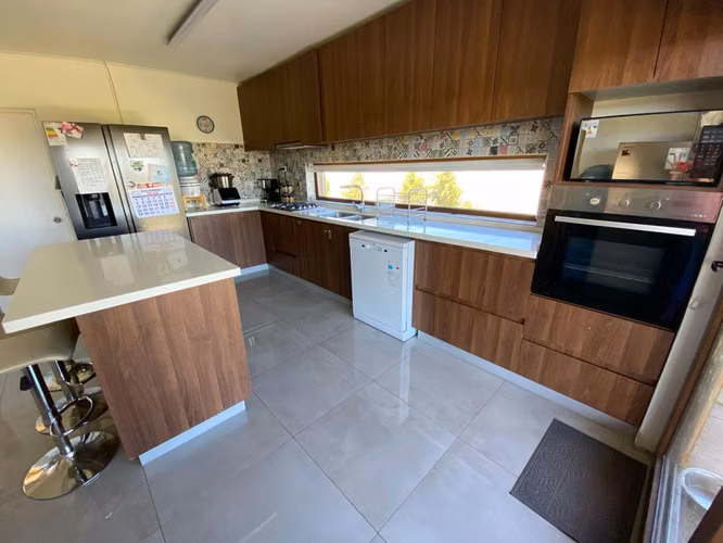 VENDO CASA EN LOTEO LAUREL DE ORO CAMINO A COIHUECO KM 7,5