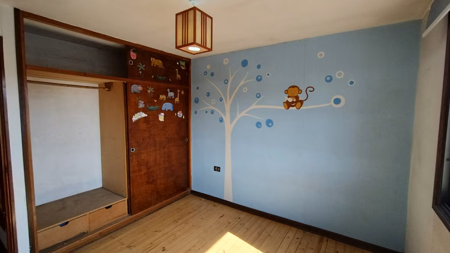 VENTA CASA 6D, 3B EN SECTOR RESIDENCIAL Y SEGURO, 2 PISOS