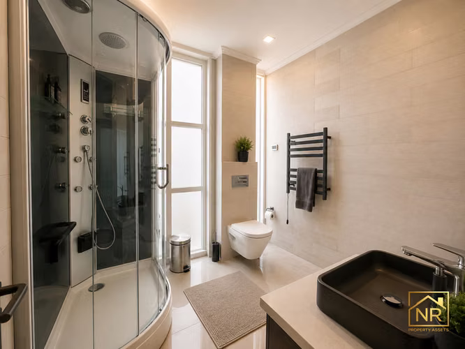MODERNA RESIDENCIA DE ALTO ESTÁNDAR EN ALTOS DE LA RESERVA,