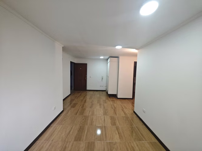 ARRIENDO DPRO 3 DOR 1 BAÑO 1 ESTACIONAMIENTO CALLE EJERCITO - Imagen 24