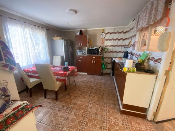 Casa en Condominio Altos de Pica | 4D + 2B