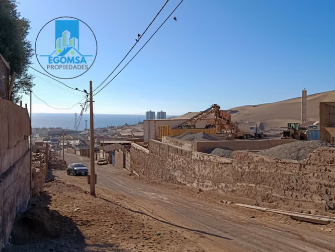 Terreno 2.000 m² para Empresas en Bajo Molle Iquique