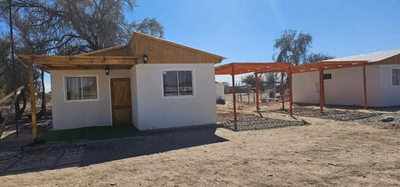 En venta Parcela con cabañas amobladas. La Tirana.