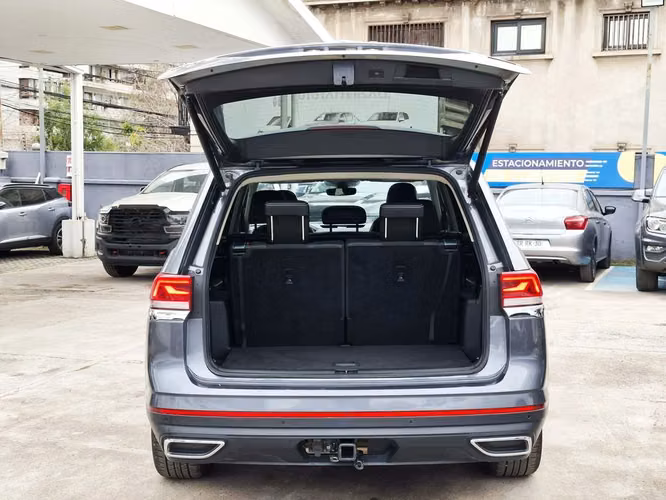 VOLKSWAGEN ATLAS 2024