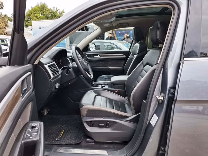 VOLKSWAGEN ATLAS 2024