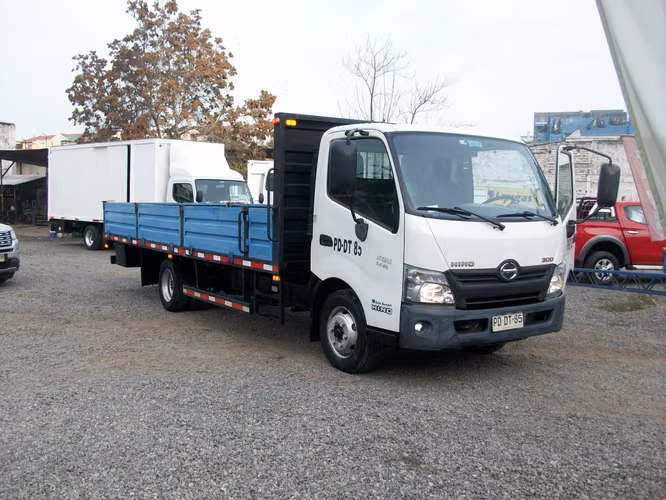 camion hino xzu 8.5 2020