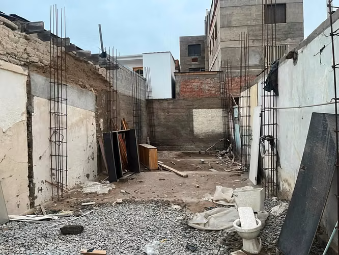 Vendo terreno Yungay centro 127 mt2