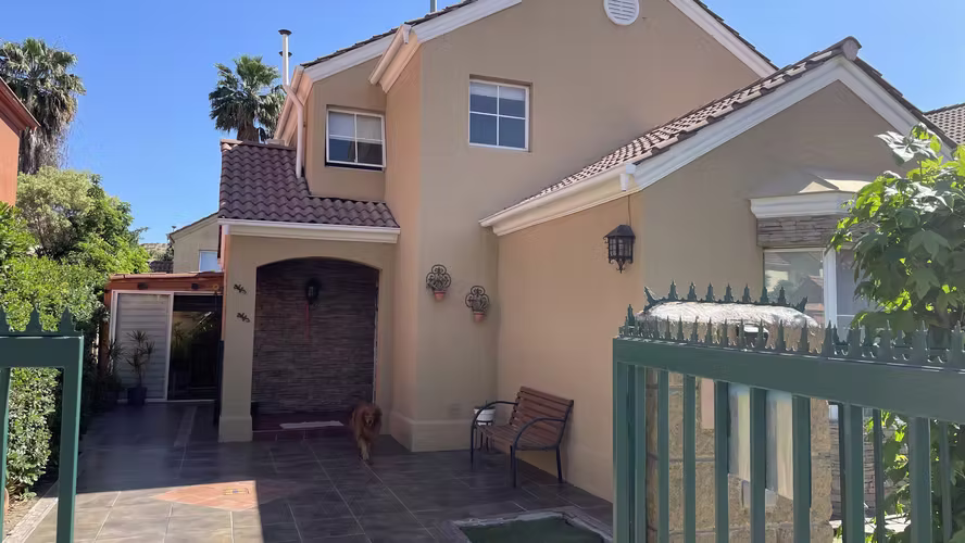 EXCELENTE CASA EN VALLE LO CAMPINO - Imagen 3