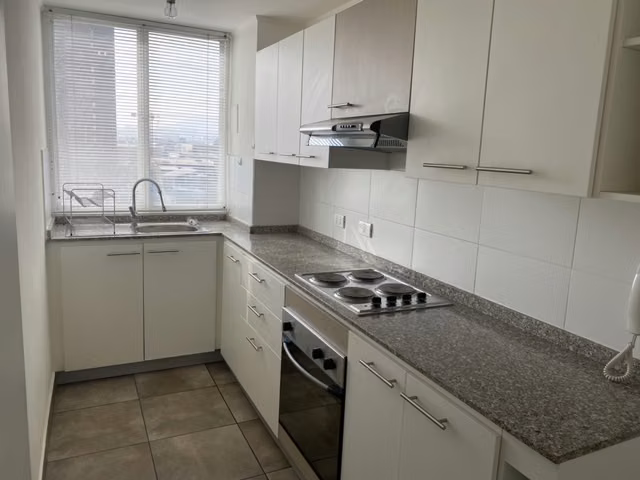 Arriendo excelente depto , 2 dormitorios, 2 baños, 1 estacionamiento subterráneo, 1 bodega.