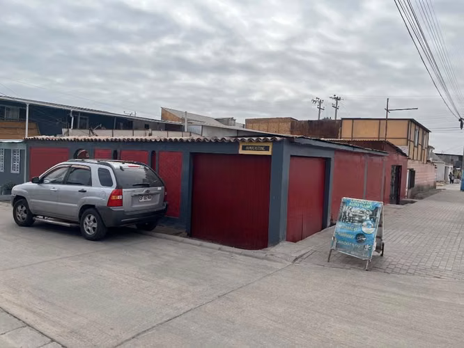 Venta casa  Esquina cancha rayada 160 MT2