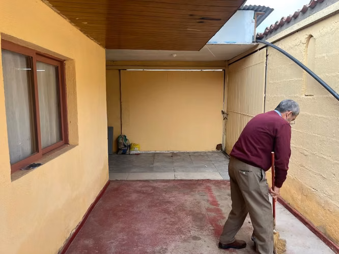 Venta casa  Esquina cancha rayada 160 MT2