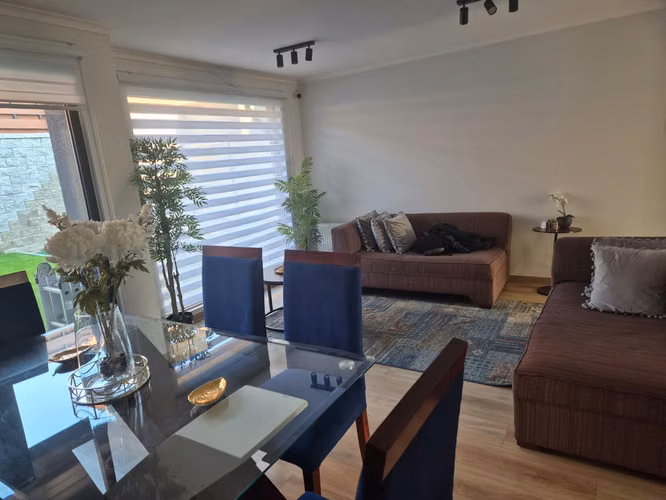 Soleada y Amplia Propiedad en Venta o Arriendo - Imagen 14