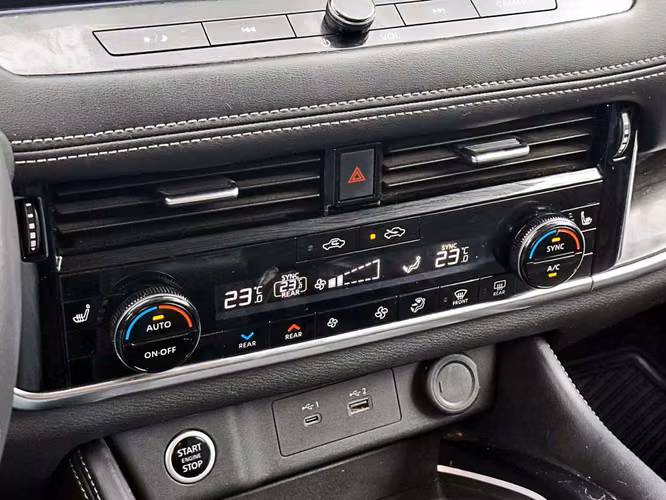 NISSAN X-TRAIL 2023 - Imagen 20