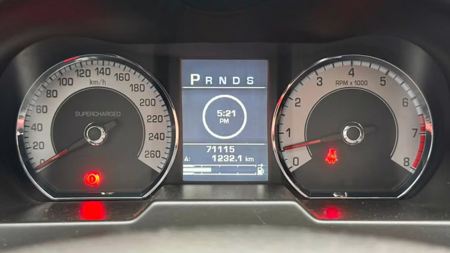 Jaguar XF 5.0 Supercharged (2010)