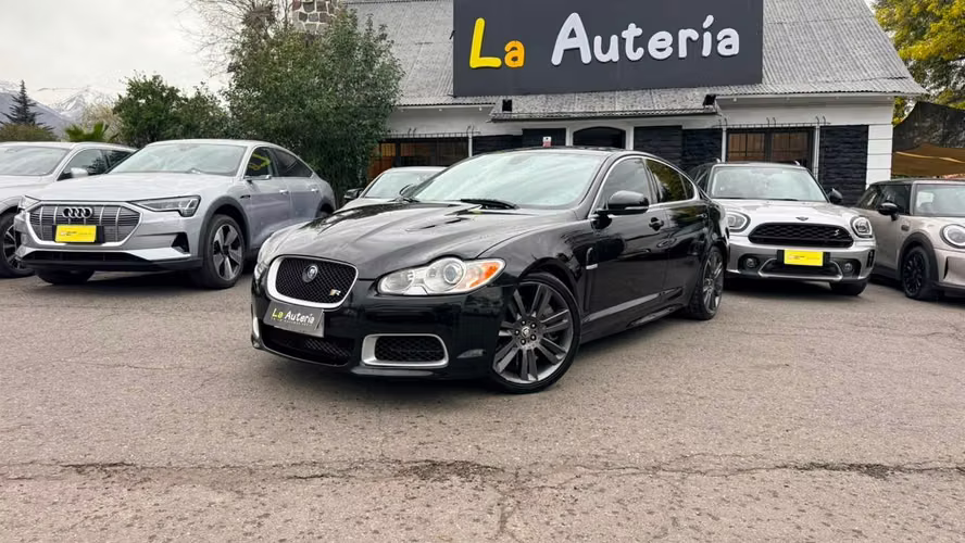 Jaguar XF 5.0 Supercharged (2010)