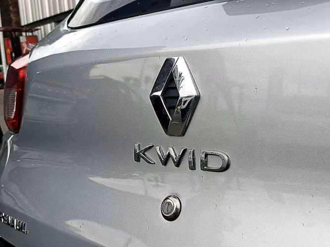RENAULT KWID 2024