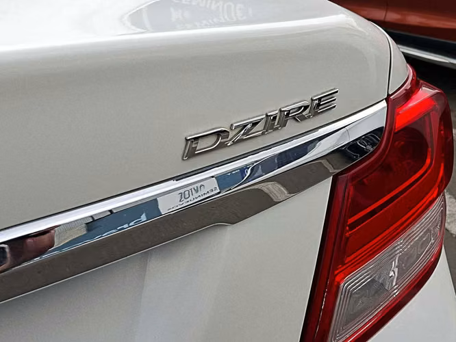 SUZUKI DZIRE 2024