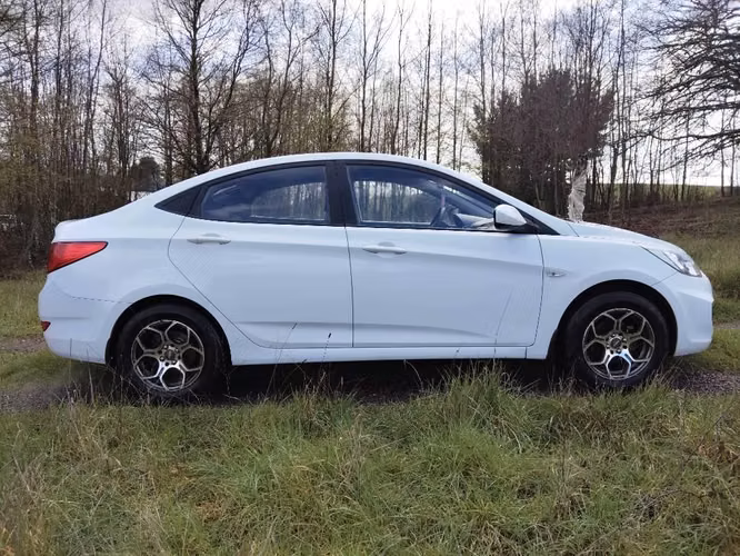 Hyundai Accent