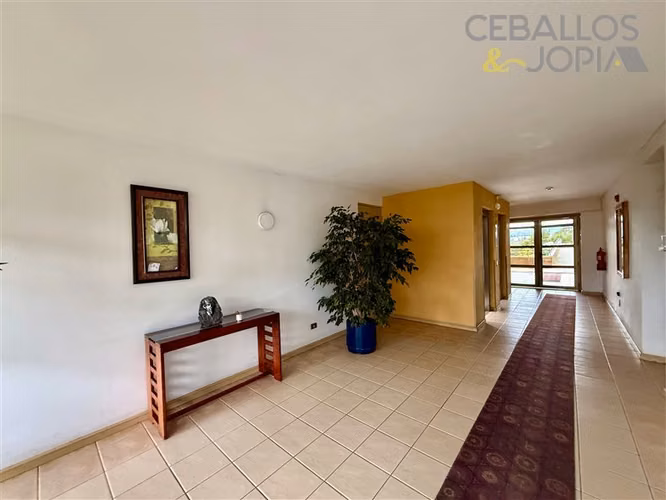 Departamento en venta de 4 dorm. en Viña del Mar