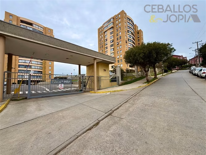 Departamento en venta de 4 dorm. en Viña del Mar
