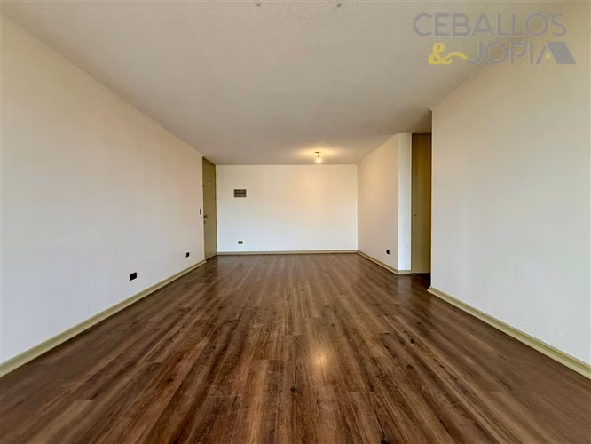 Departamento en venta de 4 dorm. en Viña del Mar