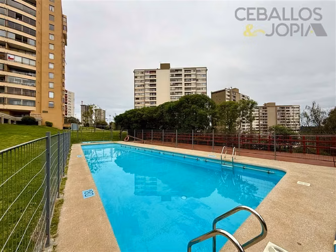 Departamento en venta de 4 dorm. en Viña del Mar