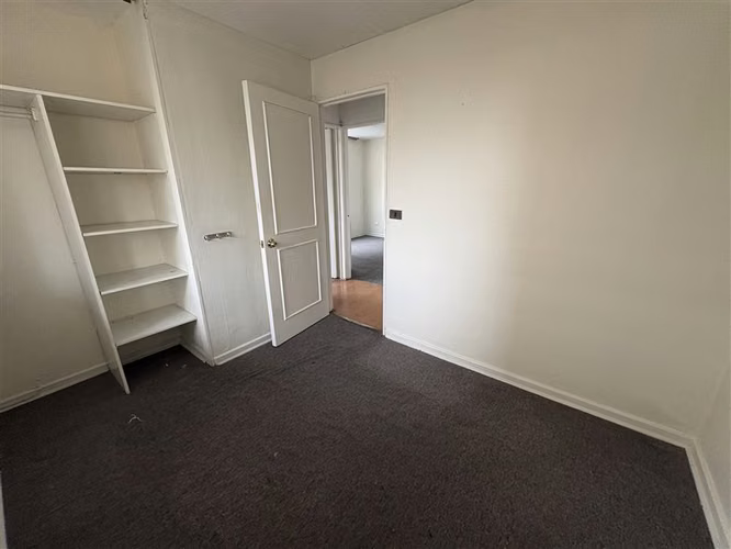 Departamento para REMODELAR en venta de 3 dorm. Las Condes