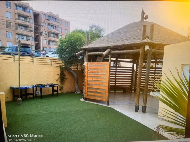 Arriendo depa condominio las palmas 5 - Imagen 3