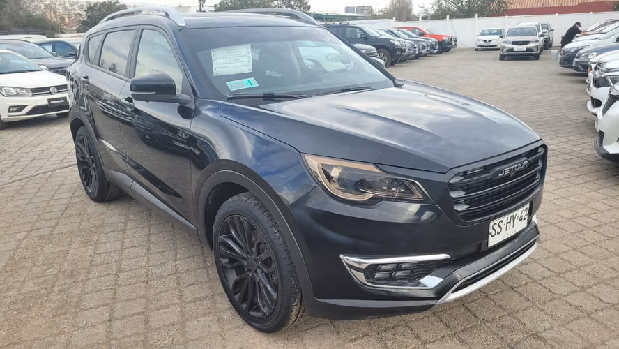 Jetour X70 1.5 FULL AUT. 1.5 • 4x2 • mecánico • 2024