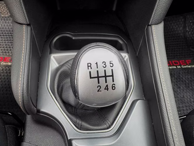 FOTON G7 DIESEL 2.0 MEC 6 VEL SOLO 4.000 KM DESCUENTA IVA VER EN LAS CONDES 2026